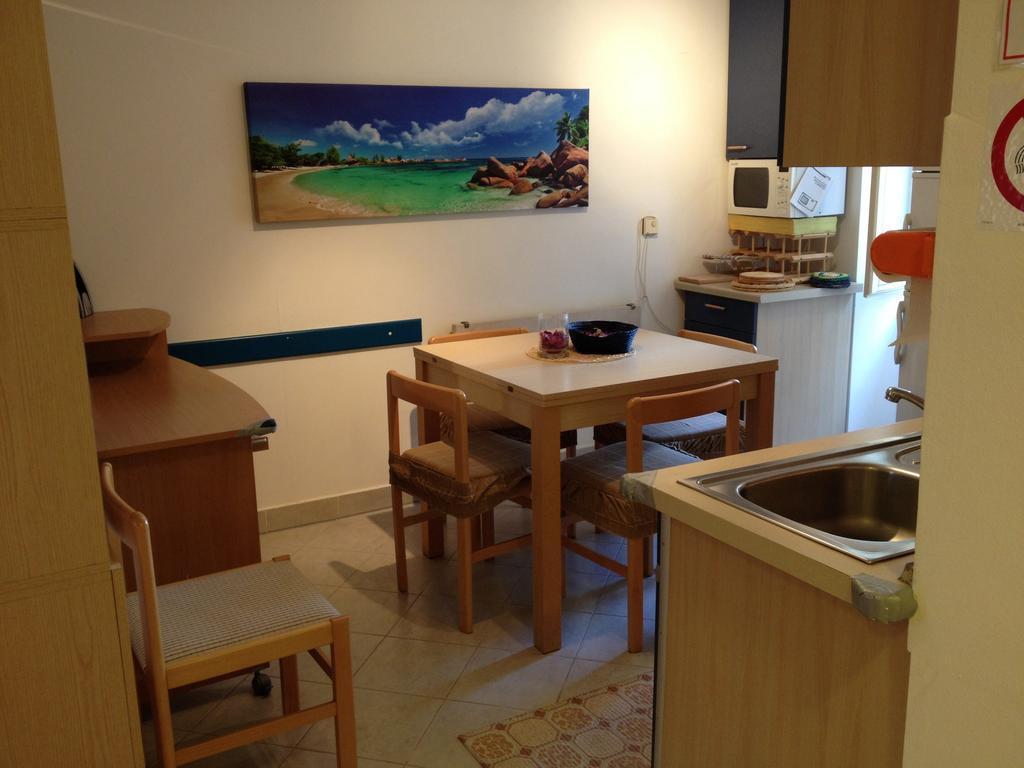 Ferienwohnung Ca'Del Sole Free Parking Rovinj Zimmer foto
